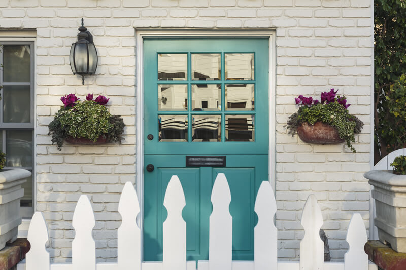 Follow These Tips To Choose The Right Doors For Your Interiors