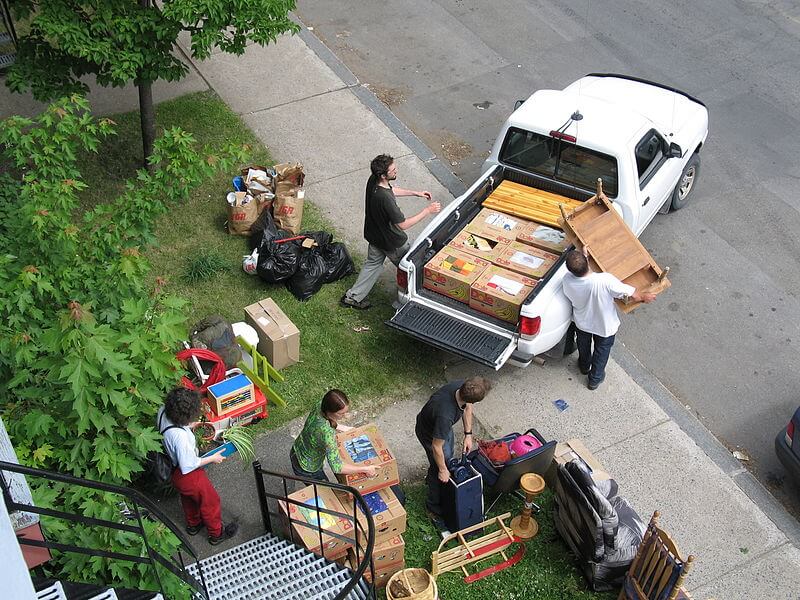 Moving Homes? 4 Tips To Make It A Stress-Free Experience