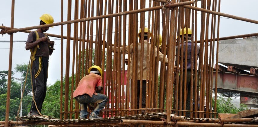 SC Blasts Govt On âRottenâ Construction Cess Collection System, Asks It To Treat Labour As Formal