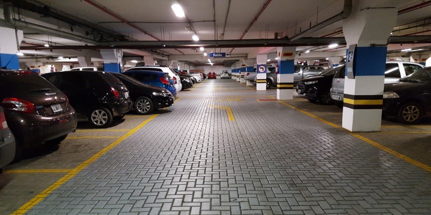 Should You Pay For Parking At Malls Complexes Housing Project