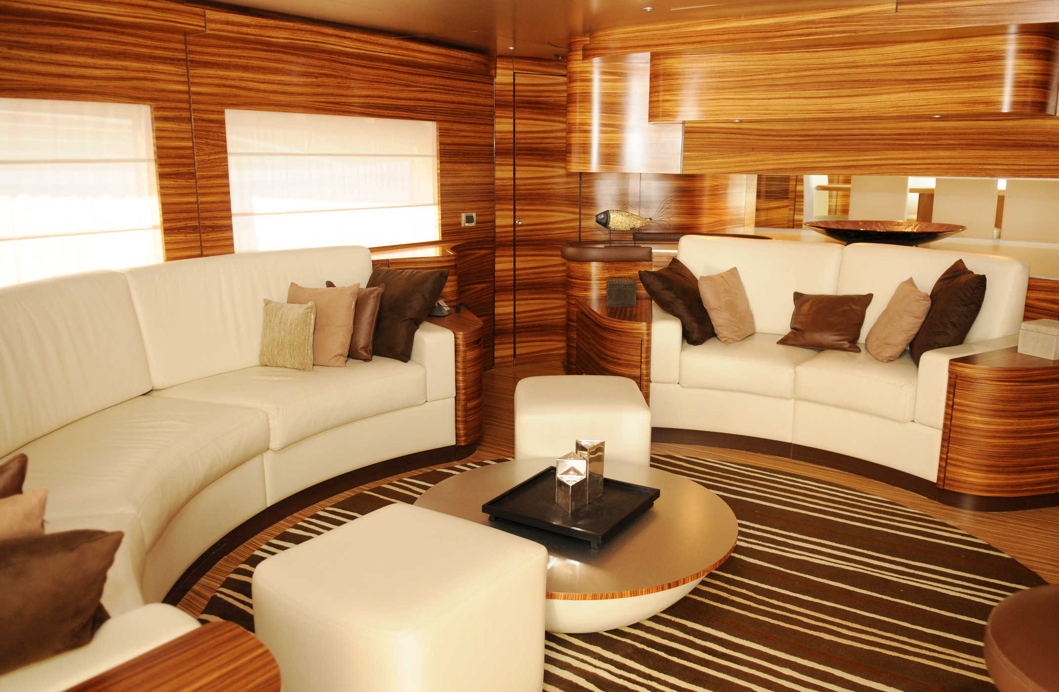 7 Ways To Make Your Small Room Feel Spacious