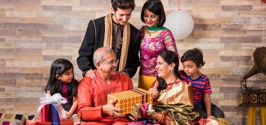 Diwali Gift Ideas For Your Special Ones