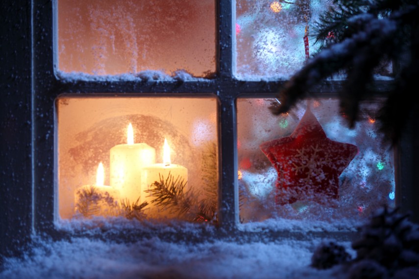 5 DIY Decor Tips For A Traditional Christmas