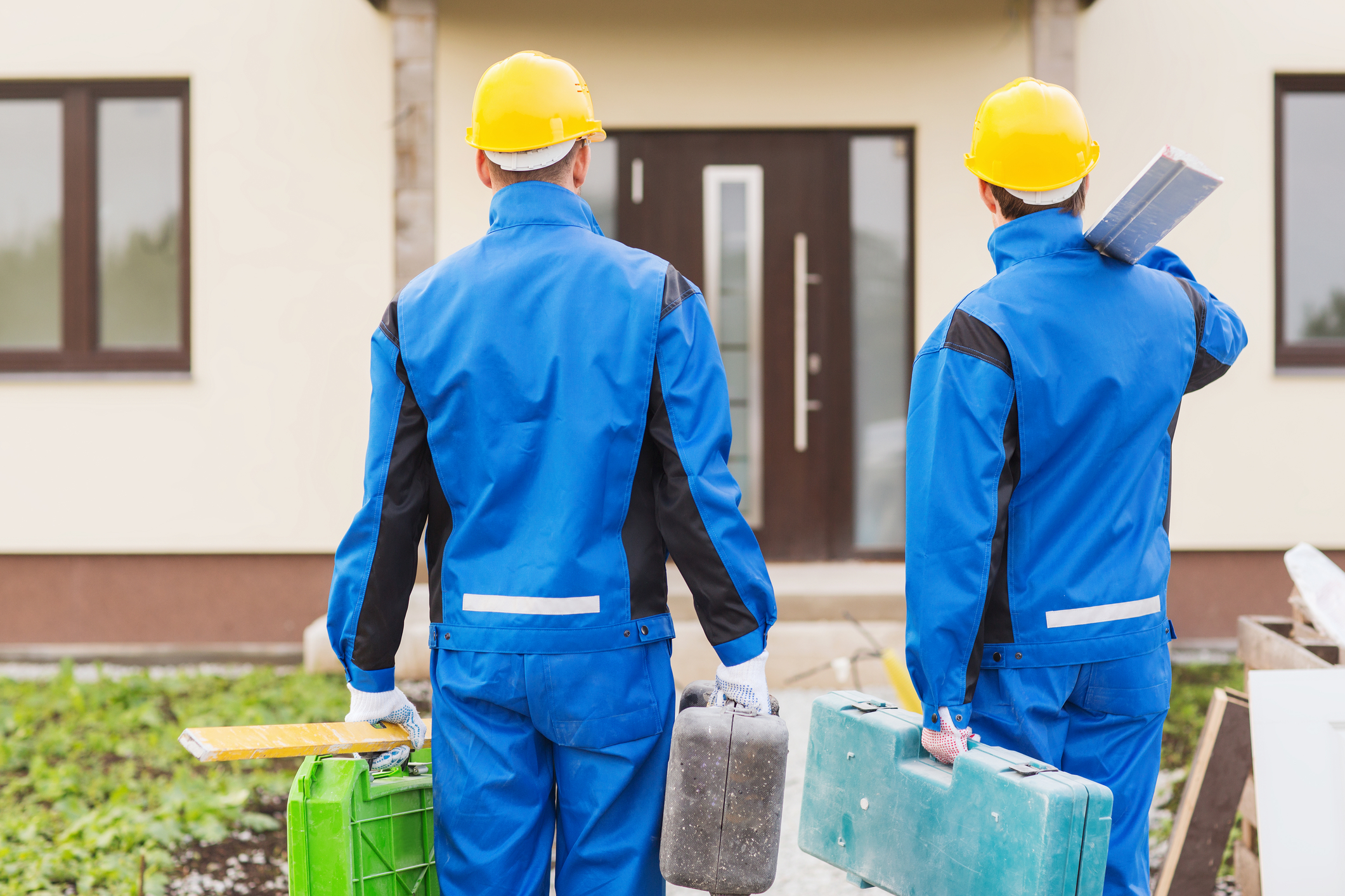 Moving Into A New Home? You Would Need The Help Of These Professionals