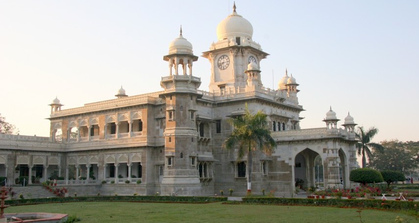 Indore To Fine, Shame Those Spitting In Public