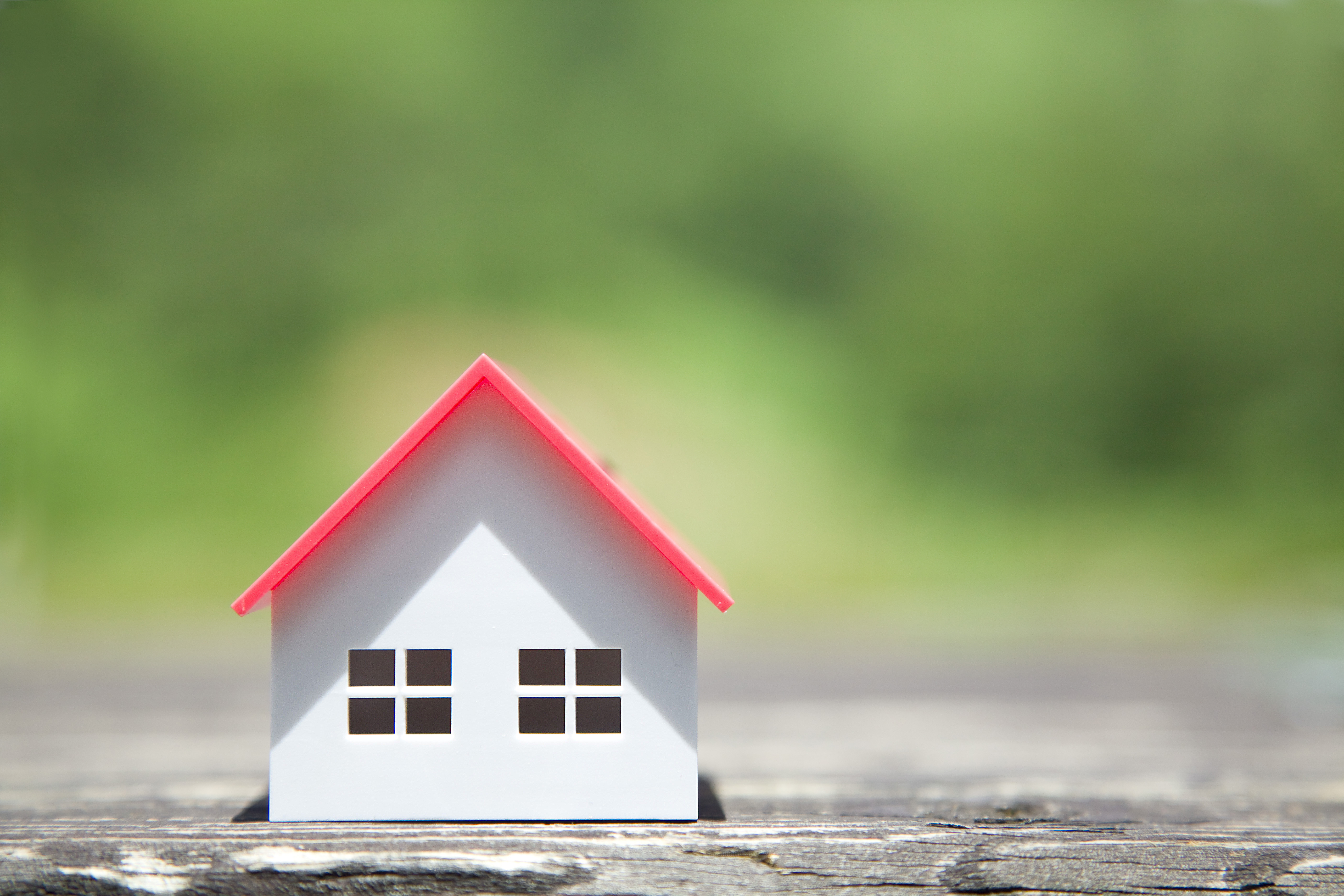 Want To Sell Your Property Fast? Price It Higher