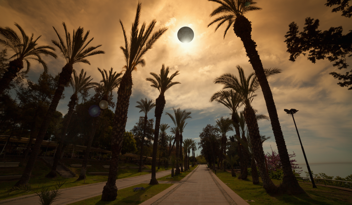 Vastu Tips To Prepare Your Home For Lunar Eclipse