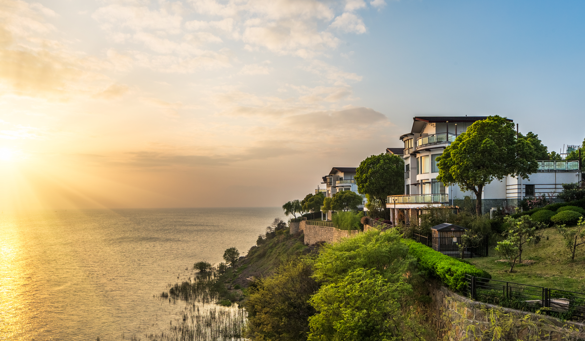 How Auspicious Are West-Facing Homes According To Vastu?